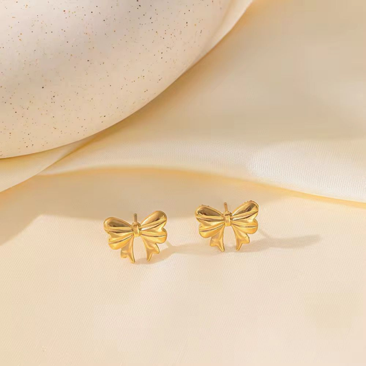 Amour Bow Earrings