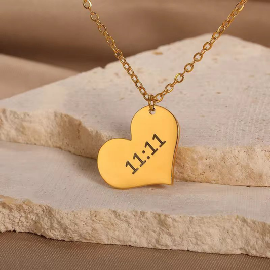 Eternal 11:11 Heart Pendant – Zariva