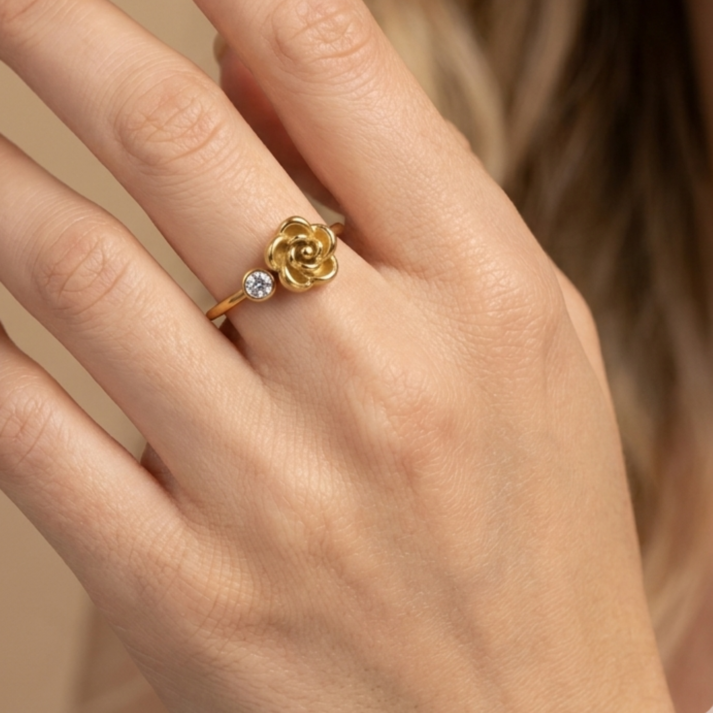 Golden Zircon Rose Ring– Zariva