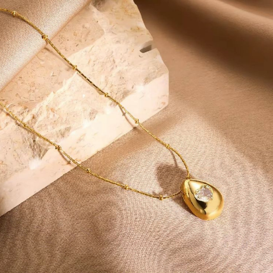 Zariva Aurelia Droplet Cubic Zirconia Gold Necklace – Zariva