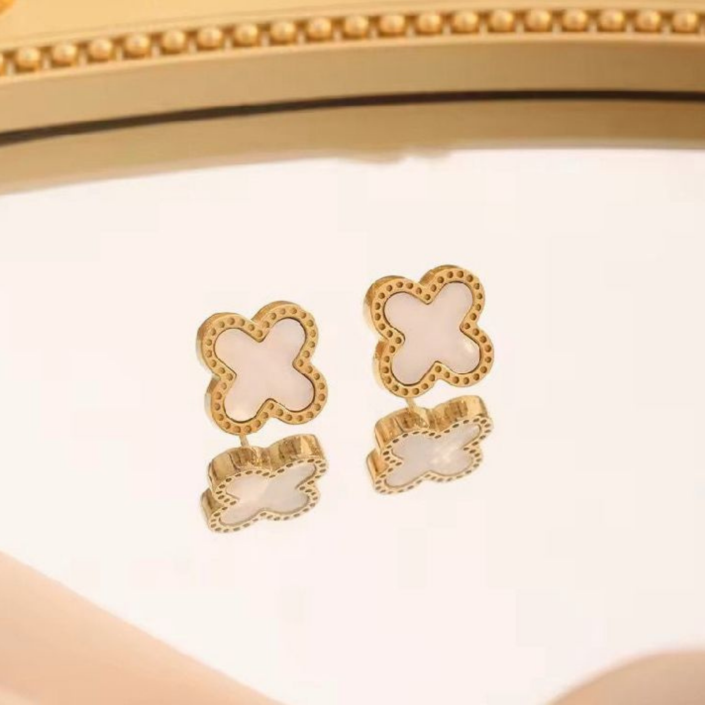 Celeste Clover Gold & White Earrings – Zariva