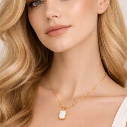 Noir Black & White Double-Sided Rectangular Necklace – Zariva