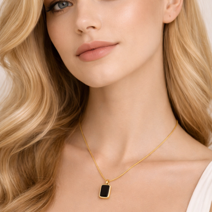Noir Black & White Double-Sided Rectangular Necklace – Zariva