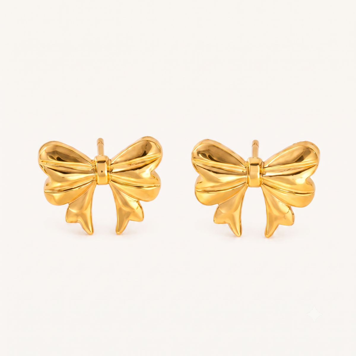 Amour Bow Earrings