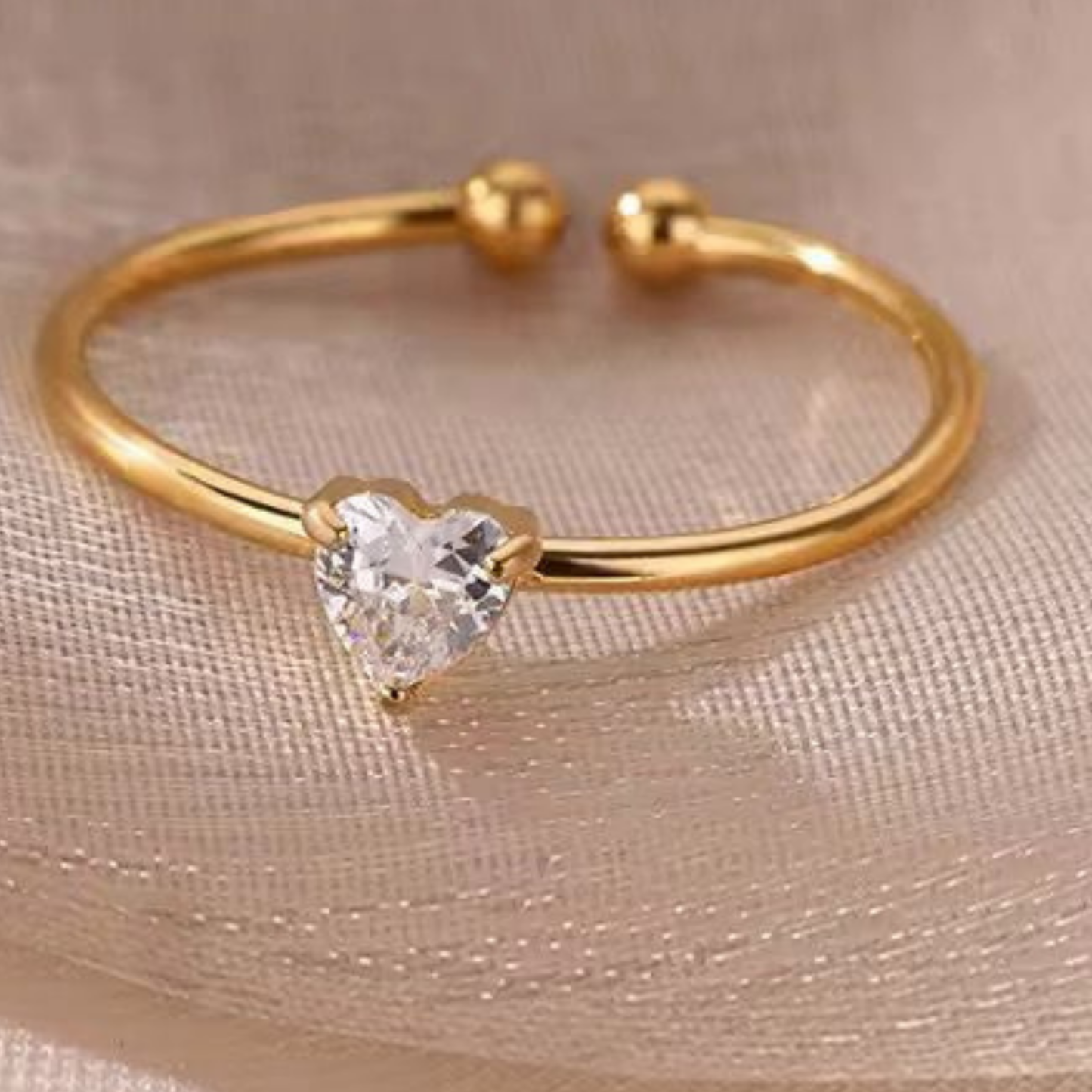Amora Zircon Heart Solitaire Ring– Zariva