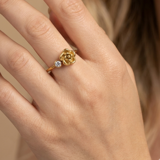 Golden Zircon Rose Ring– Zariva