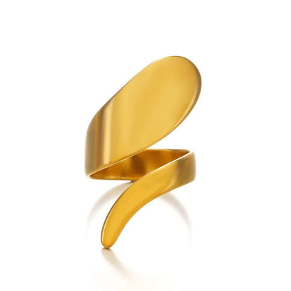 Aurelia Curve Gold Ring – Zariva